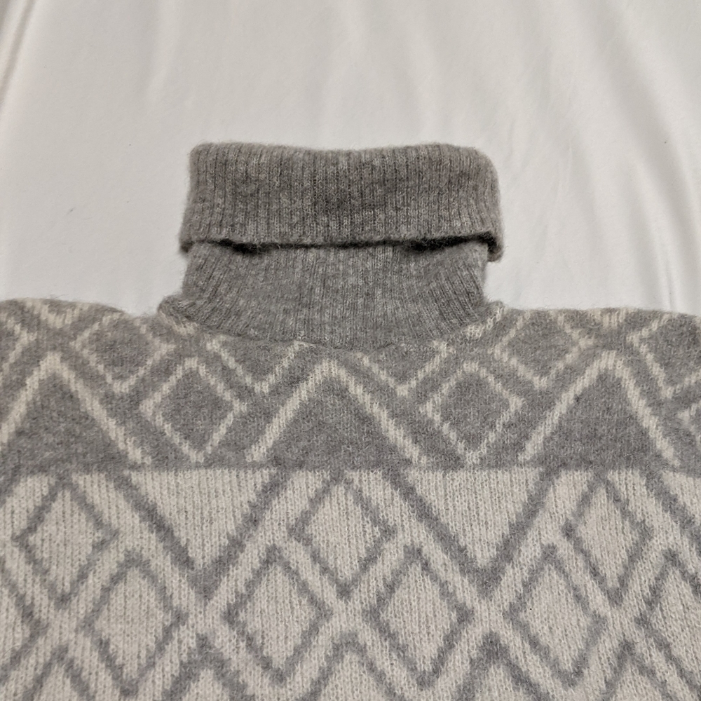 Wool Sweater - Picture 9 of 14